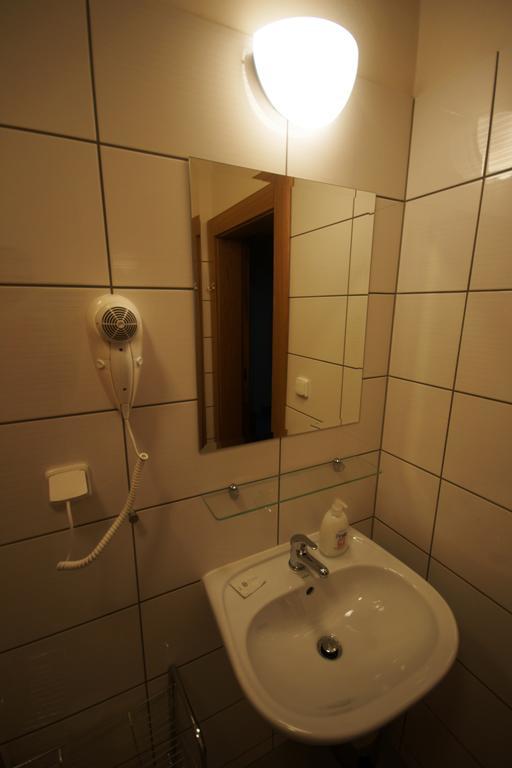 Hotel Pod Zelenym Dubem Bohumin Room photo